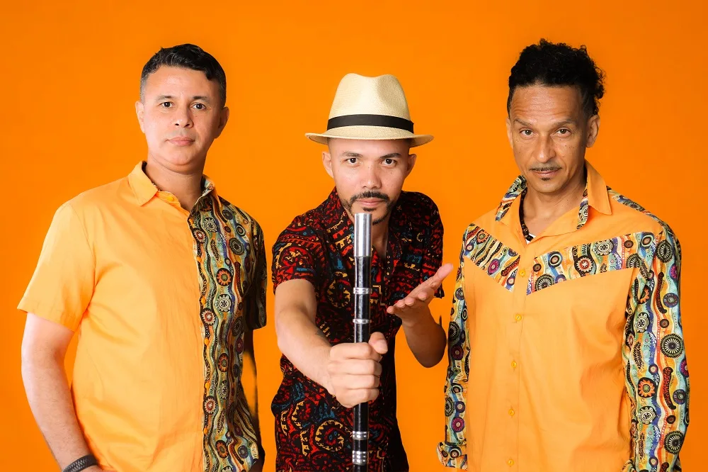 Nova música está disponível nas principais plataformas