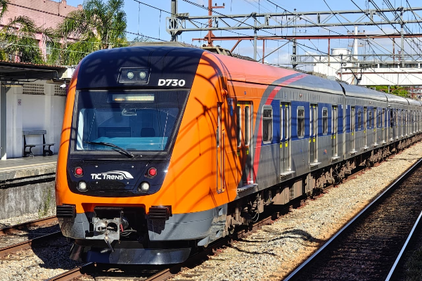 Trem da Linha 7-Rubi de SP, concedida à concessionária Tic Trens