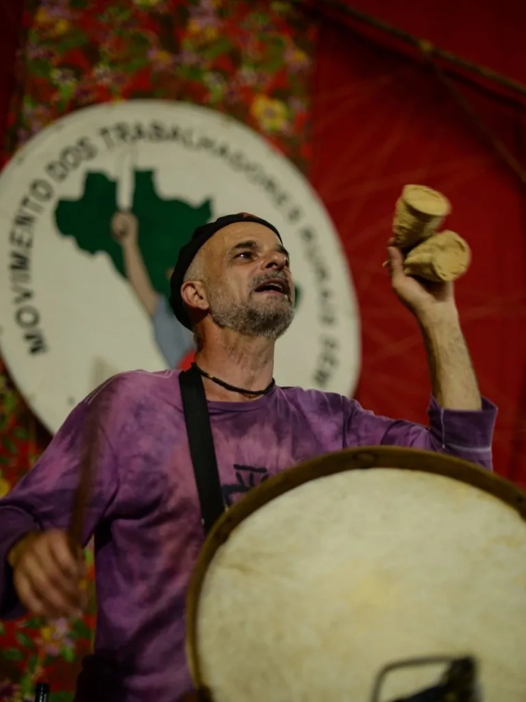 Zé também marcou presença constante nos Festivais Por Terra, Arte e Pão e nas noites culturais dos Encontros Estaduais do MST