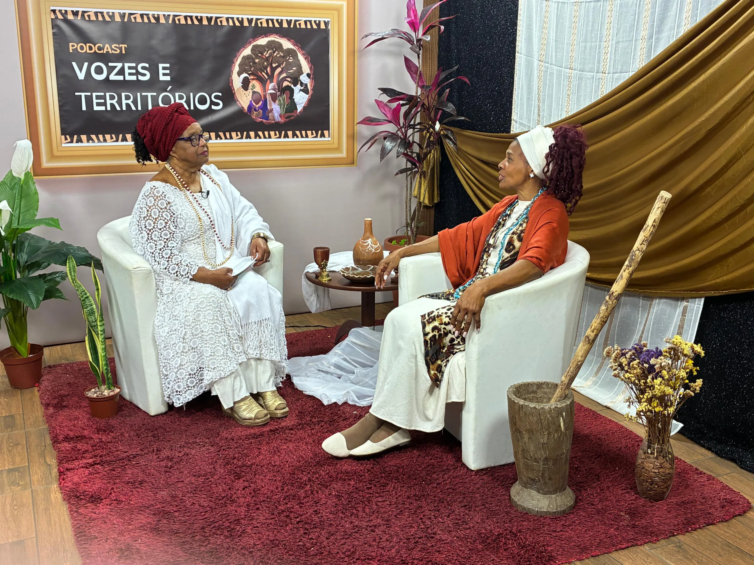 Iyá Bia da Ilha, convidada do segundo episódio do podcast Igualdade e Cultura Negra: Vozes e Territórios, que aborda os impactos dos eventos climáticos nos territórios de matriz africana