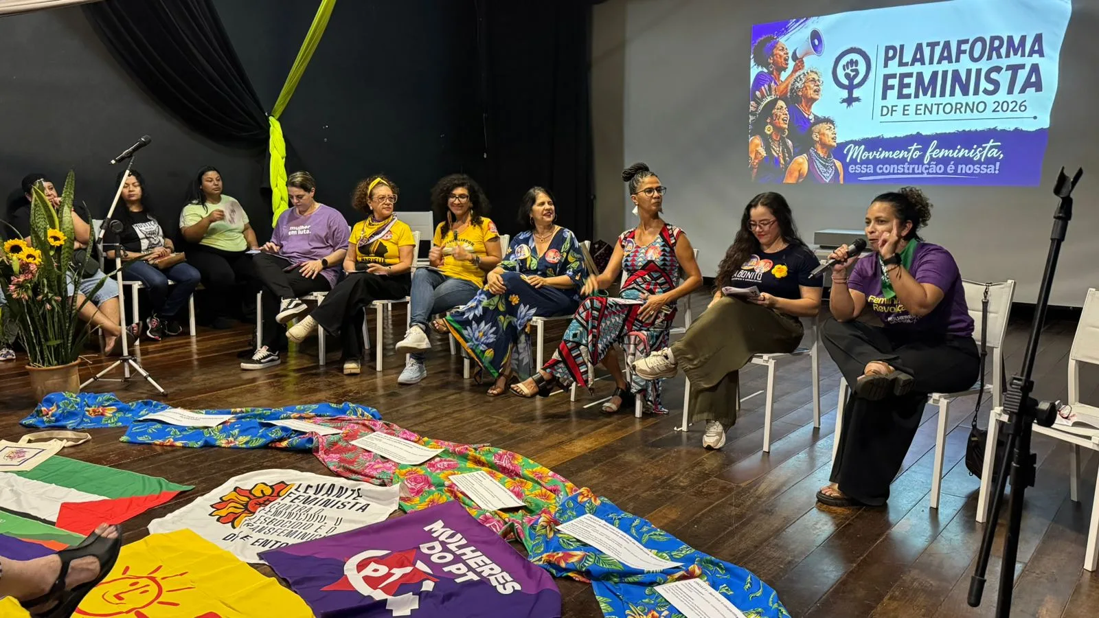 Plataforma Feminista DF e Entorno 2026 reúne propostas em cinco eixos para incidir nas políticas públicas do DF