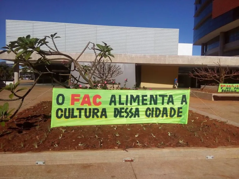GDF prevê R$ 40,8 milhões para comunicação digital; R$ 8 milhões a mais que o novo FAC