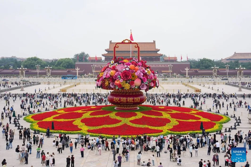Agência Xinhua (foto pública) – Praça da Paz Celestial – Dia Nacional da China