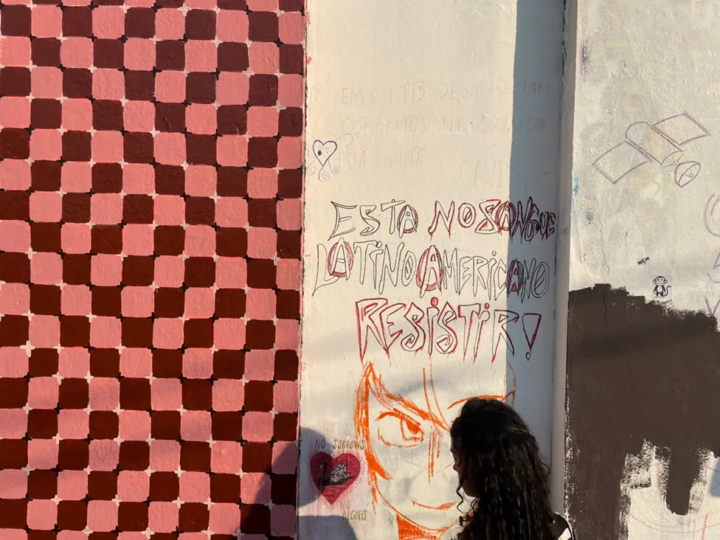 Estudantes da UnB defenderam a arte como forma de resistência contra o fascismo e a extrema direita