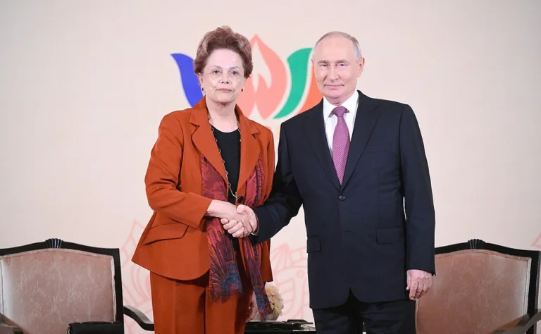Dilma Rousseff se reúne com Putin e destaca importância da Rússia para o Sul global