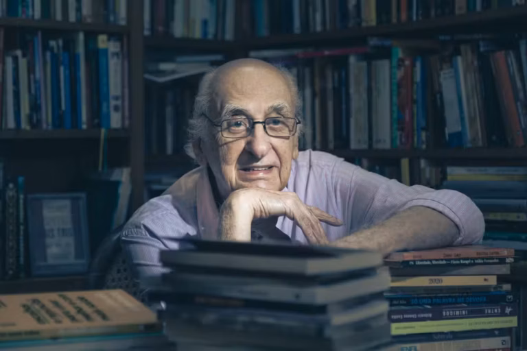 Morre Zuenir Ventura, repórter de Chico Mendes e de Vigário Geral, aos 95 anos