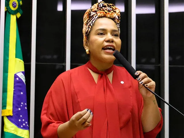 Dandara Tonantzin (PT) afirmou que sua permanência na Câmara dos Deputados representa o resultado de uma trajetória de construção e resistência das mulheres negras na política