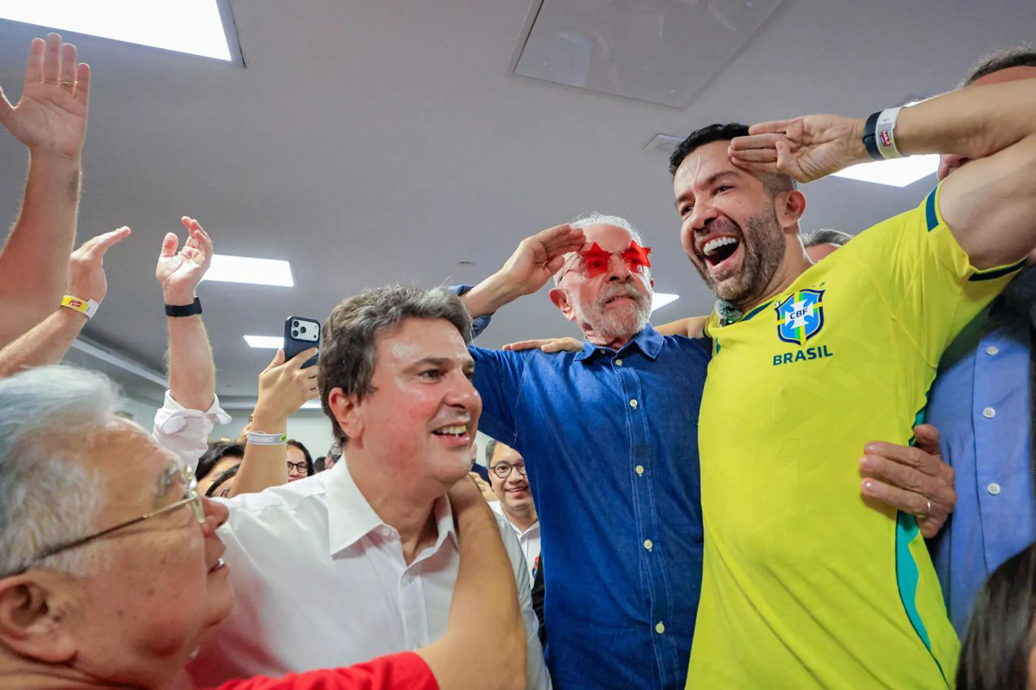 Lula celebra vitória com campanha