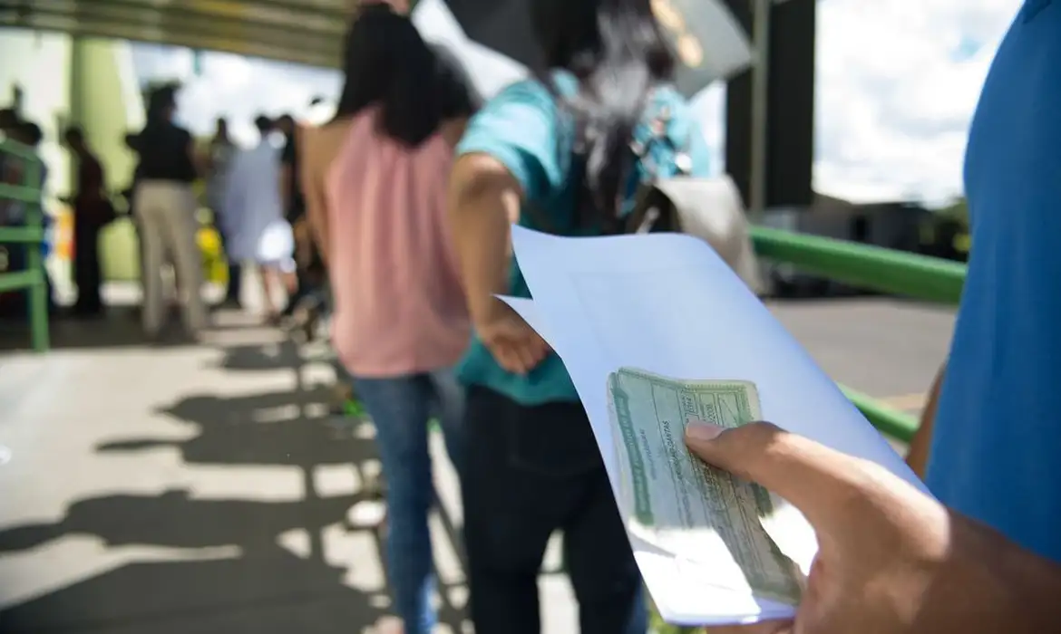 Grandes doadores concentram quase metade das doações de pessoas físicas nas eleições de 2026