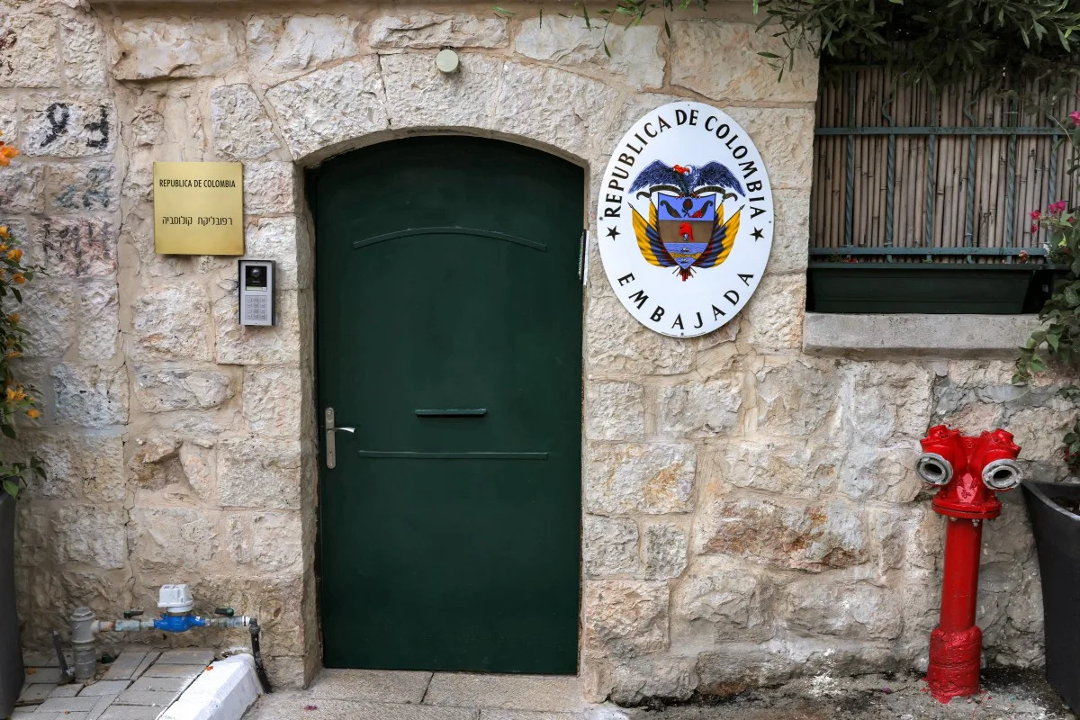 A sede da Embaixada da Colômbia em Israel, inaugurada na cidade de Jerusalém em 14/10/2026.