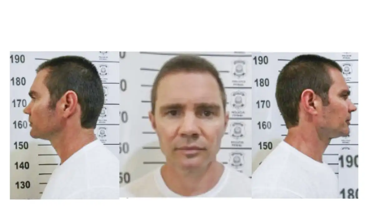 Daniel Vorcaro, dono do Banco Master, após ser preso.