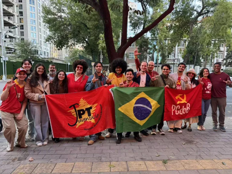 Brasileiros na China debatem impacto das eleições para a relação bilateral