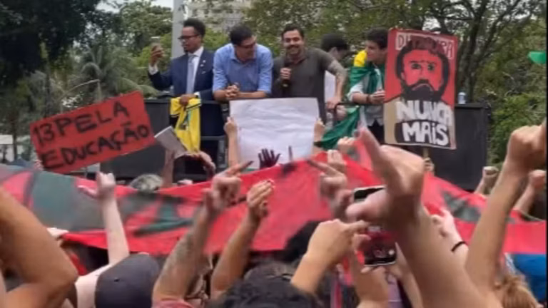A batalha da PUC-Rio o papel histórico da universidade na defesa da democracia