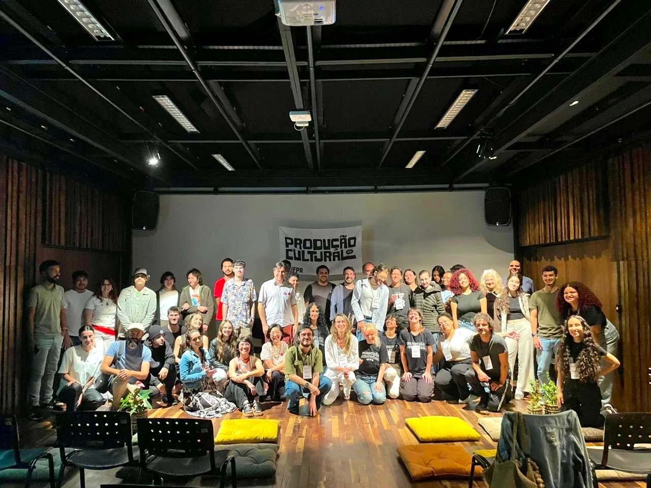 A mostra Curta Comum exibiu 26 obras na primeira edição, em novembro de 2025