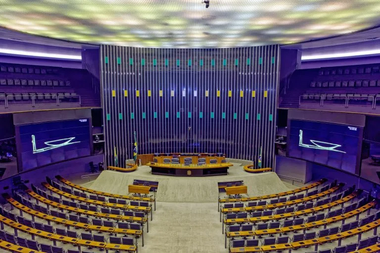 Partidos de direita e extrema direita conquistaram 18 das 31 cadeiras da bancada gaúcha na Câmara
