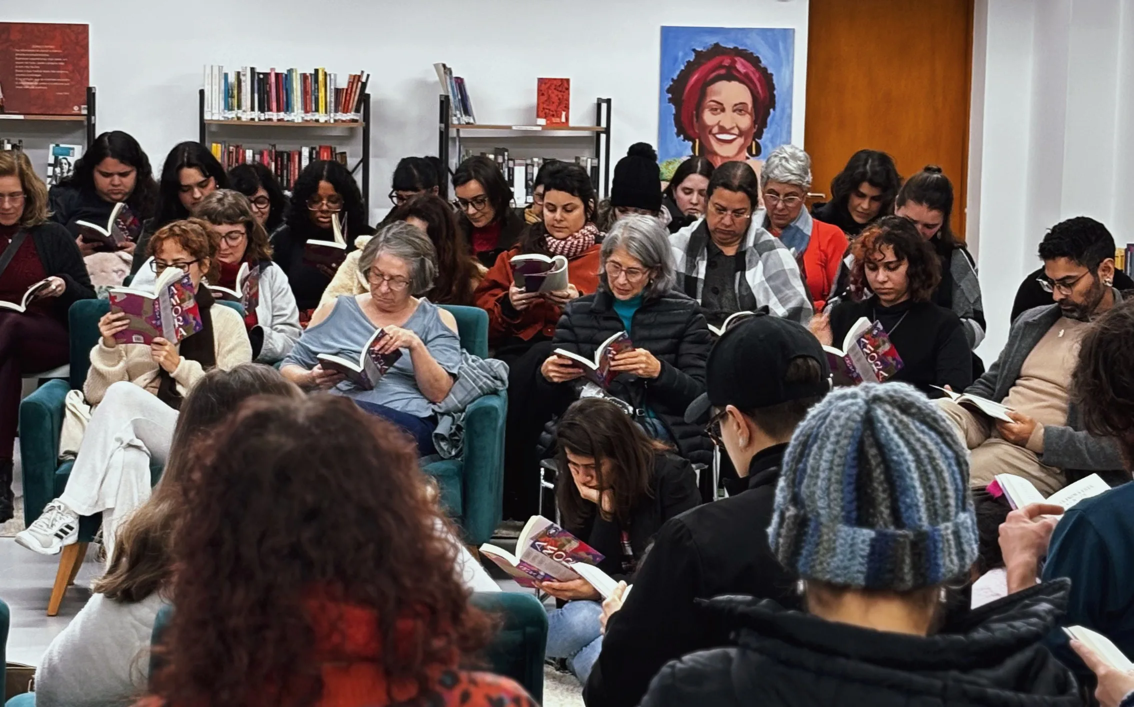 Clube de Leitura Contra a Desinformação promove encontros gratuitos de literatura em diferentes regiões de Porto Alegre