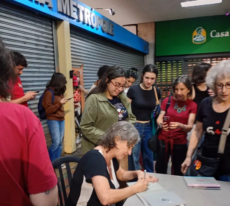 Galeria Metrópole impede ato de apoiadores de Lula em São Paulo
