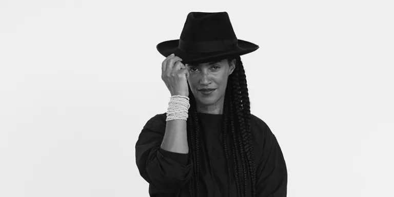 Grada Kilomba: desumanizar o povo e normalizar a violência trazem o  fascismo de volta