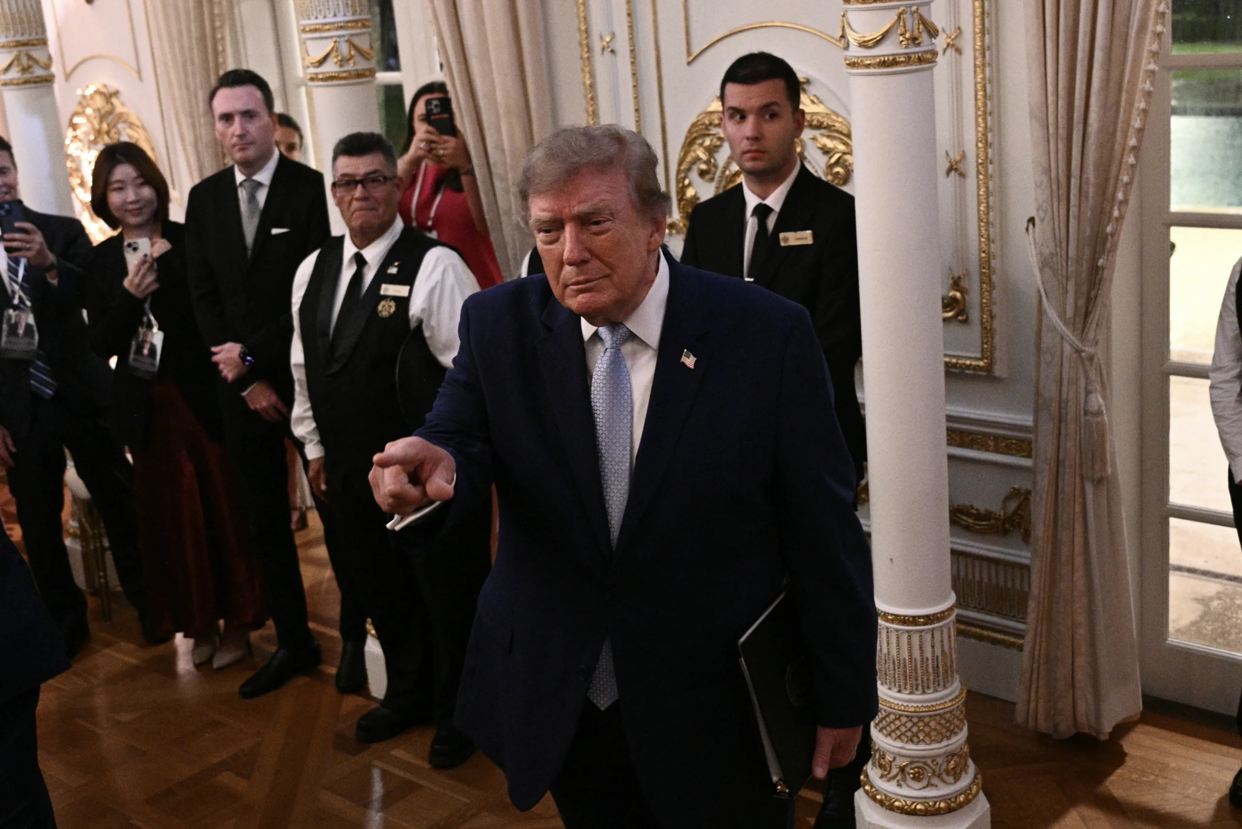 Donald Trump suspendeu novas sanções dos EUA à Rússia após fechar acordo de exportação de diesel com Moscou