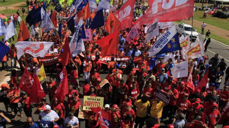 DF: organizações intensificam mobilizações para 2º turno; confira agenda