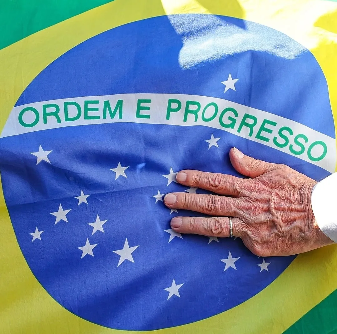 Mão esquerda de Lula, presidente do Brasil