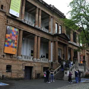 O centro de São Paulo abriga importantes equipamentos de cultura, como a Pinacoteca de SP, e é palco de intensa produção artística e cultural O centro de São Paulo abriga importantes equipamentos de cultura, como a Pinacoteca de SP, e é palco de intensa produção artística e cultural